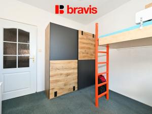 Prodej bytu 3+1, Brno, Zborovská, 75 m2