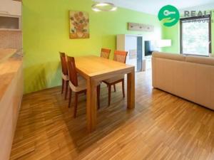 Pronájem bytu 2+kk, Praha - Karlín, Rohanské nábř., 80 m2