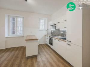 Pronájem bytu 3+kk, Hradec Králové, Mánesova, 66 m2
