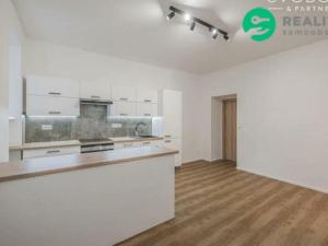 Pronájem bytu 3+kk, Hradec Králové, Mánesova, 66 m2