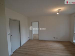 Prodej bytu 4+kk, Praha - Prosek, Mimoňská, 79 m2