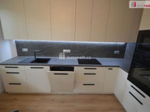 Prodej bytu 4+kk, Praha - Prosek, Mimoňská, 79 m2