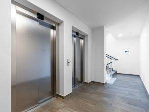Pronájem bytu 2+kk, Praha - Třebonice, U Radosti, 51 m2