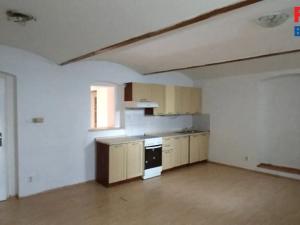 Pronájem bytu 2+kk, Klášterec nad Ohří, Zahradní, 67 m2