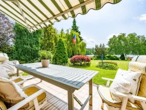 Prodej rodinného domu, Jevany, U Rybníka, 205 m2