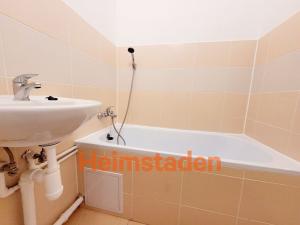 Pronájem bytu 1+1, Havířov - Město, Gustava Klimenta, 33 m2