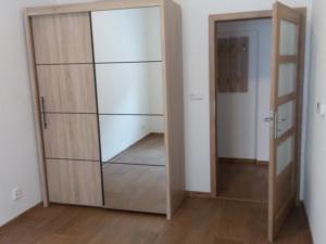 Pronájem bytu 2+kk, České Budějovice - České Budějovice 3, Skuherského, 40 m2
