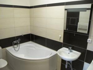 Prodej bytu 2+kk, Úvaly, Dalmatská, 77 m2