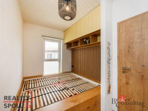 Pronájem bytu 3+kk, 89 m2