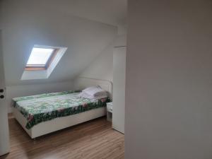 Prodej bytu 3+1, Kaplice, Omlenická, 103 m2