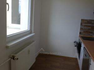 Pronájem bytu 1+1, Nový Bor, 39 m2