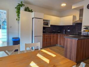 Pronájem bytu 3+kk, Pardubice - Zelené Předměstí, Bratranců Veverkových, 72 m2