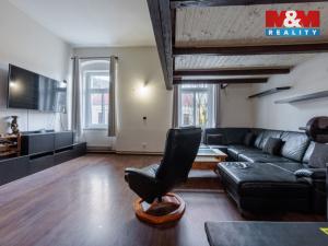 Prodej bytu 2+1, Nejdek, náměstí Karla IV., 107 m2