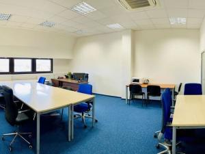 Pronájem kanceláře, Praha - Hradčany, Milady Horákové, 118 m2