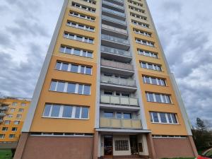 Pronájem bytu 2+1, Hradec Králové - Třebeš, Urxova, 55 m2
