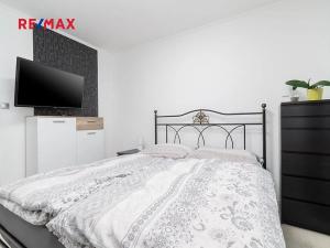 Prodej bytu 3+1, Mariánské Lázně, Hroznatova, 59 m2