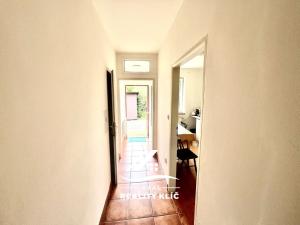 Pronájem bytu 1+kk, Ostrava, Československé armády, 25 m2