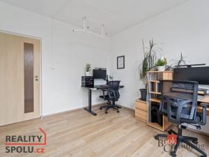 Prodej bytu 3+1, Nová Paka, K Hájku, 74 m2