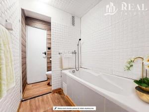 Prodej bytu 2+1, Chomutov, Jirkovská, 62 m2