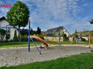 Pronájem bytu 3+kk, Hradec Králové - Svobodné Dvory, Jabloňová, 80 m2