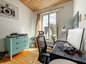 Prodej rodinného domu, Praha - Kobylisy, Klecanská, 161 m2