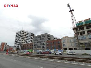 Pronájem obchodního prostoru, Praha - Hloubětín, Poděbradská, 106 m2
