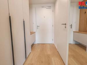 Pronájem bytu 2+kk, Praha - Stodůlky, Hábova, 56 m2