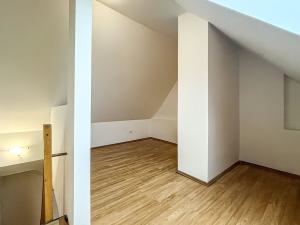 Pronájem bytu 2+kk, Ústí nad Labem - Krásné Březno, Drážďanská, 62 m2