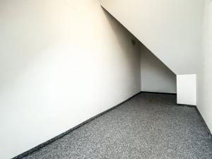 Pronájem atypického bytu, Ústí nad Labem - Krásné Březno, Drážďanská, 62 m2