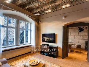 Pronájem bytu 3+1, Praha - Malá Strana, Mostecká, 105 m2