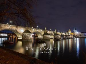 Pronájem bytu 3+1, Praha - Malá Strana, Mostecká, 105 m2