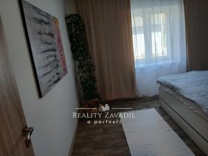 Pronájem bytu 2+kk, Pardubice, Křemenská, 61 m2