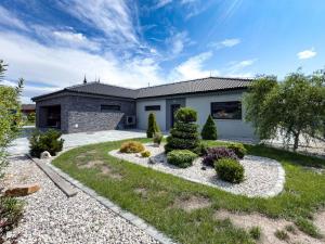 Pronájem rodinného domu, Březno, Pod Lesem, 120 m2