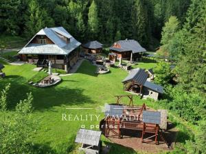 Prodej apartmánu, Klokočov, Slovensko, 866 m2