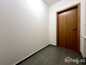 Pronájem bytu 1+kk, Hranice - Hranice I-Město, Jiřího z Poděbrad, 34 m2