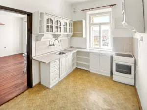 Prodej bytu 2+1, Veselí nad Lužnicí - Veselí nad Lužnicí II, Nádražní, 54 m2