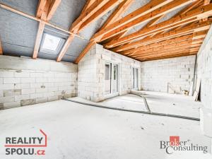 Prodej bytu 4+kk, Břasy, 98 m2