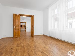 Pronájem bytu 2+1, Pardubice, Sladkovského, 85 m2