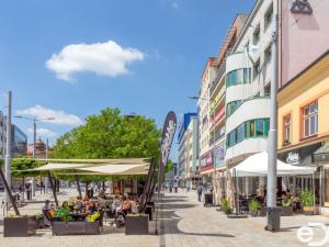 Pronájem bytu 2+1, Pardubice, Sladkovského, 85 m2