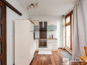 Prodej bytu 1+kk, Praha - Žižkov, Pod lipami, 32 m2