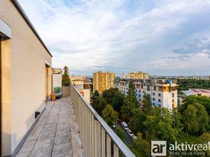 Prodej bytu 1+kk, Praha - Žižkov, Pod lipami, 32 m2