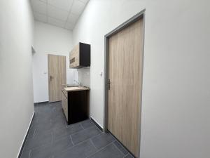 Pronájem kanceláře, Ostrava - Moravská Ostrava, Nádražní, 75 m2