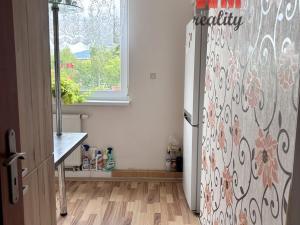 Prodej bytu 1+1, Karlovy Vary - Bohatice, Dubová, 30 m2