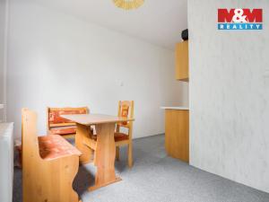 Prodej bytu 2+1, Chomutov, Stavbařská, 56 m2