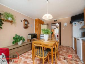 Prodej rodinného domu, Janov nad Nisou, 379 m2