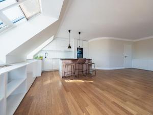 Prodej bytu 3+kk, Praha - Nové Město, Na Zderaze, 104 m2