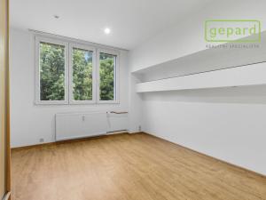 Prodej bytu 4+1, Mariánské Lázně - Úšovice, Hroznatova, 79 m2