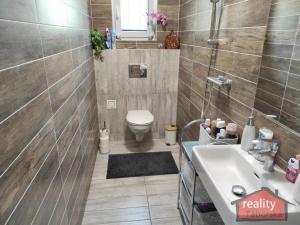 Prodej rodinného domu, Říčany, 341 m2