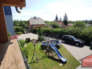 Prodej rodinného domu, Říčany, 341 m2