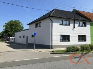 Prodej rodinného domu, Hrubčice, 186 m2